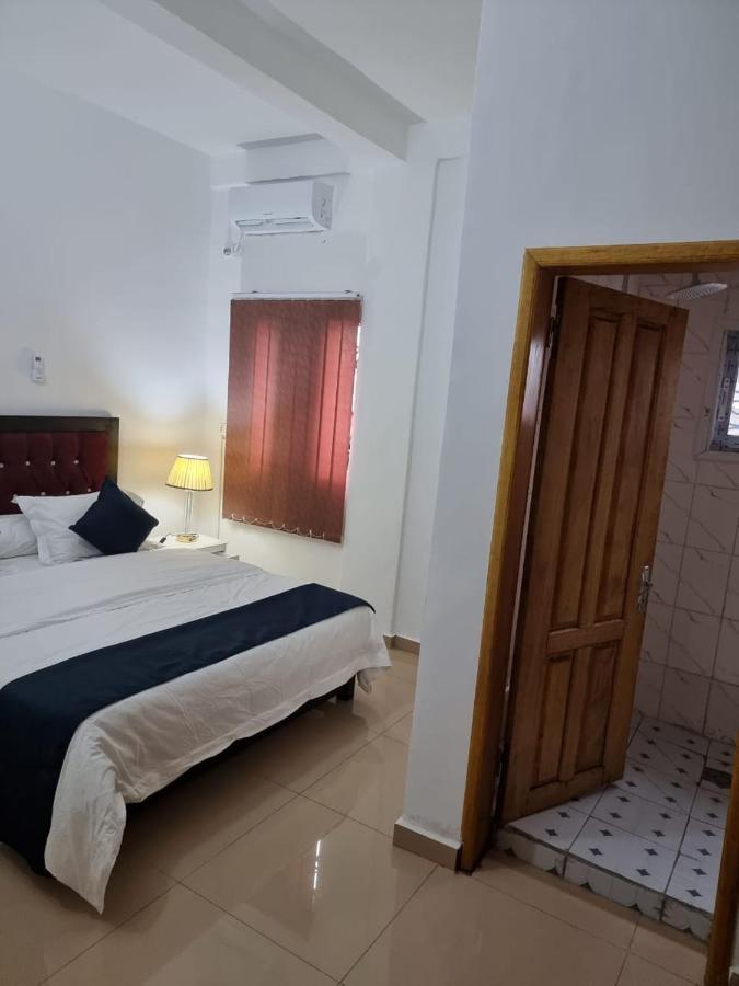 Baobab Lodge ドゥアラ エクステリア 写真